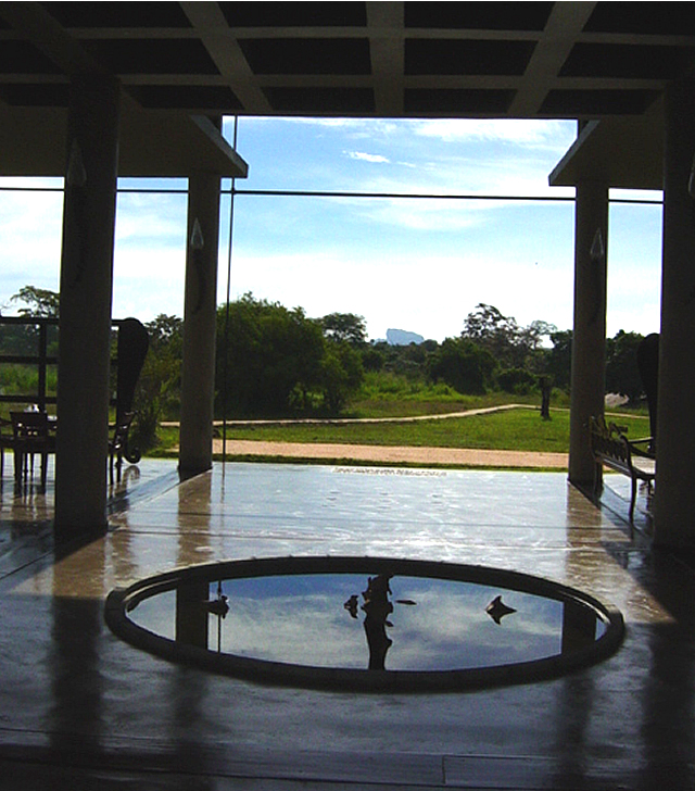 Elephant Corridor five star boutique hotel Sigiriya Sri Lanka Cultural triangle image image copyright InternetHolidaysBiz